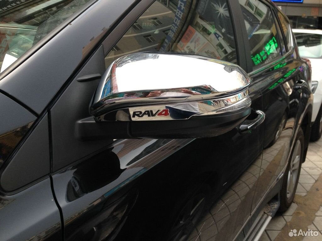 Накладки на зеркала заднего вида Toyota Rav4 (2 ти