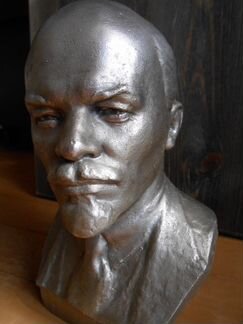 Ленин бюст в миниатюре, литьё соцреализм