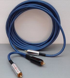 Сабвуферный кабель WireWorld Luna 7 Interconnect