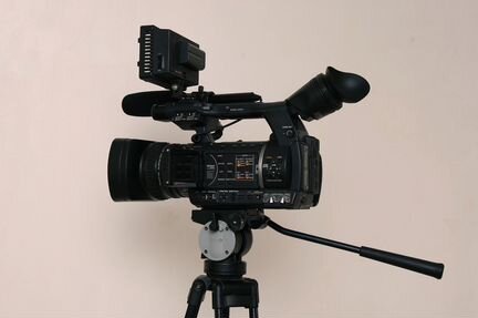 Видеокамера Panasonic AG-AC160AEN 1080p