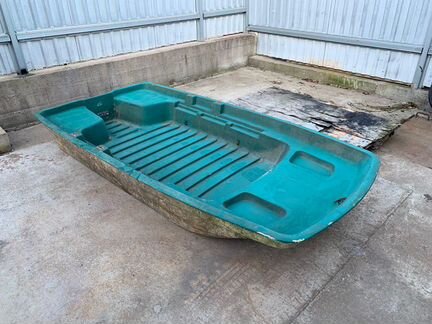 Стеклопластиковая лодка Онега (тип 2-уi)