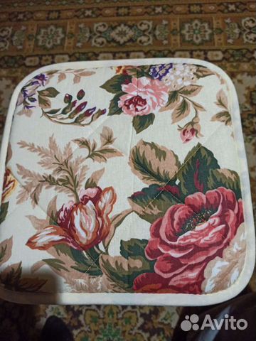 Сидушка на стул из овечьей шерсти.Новая