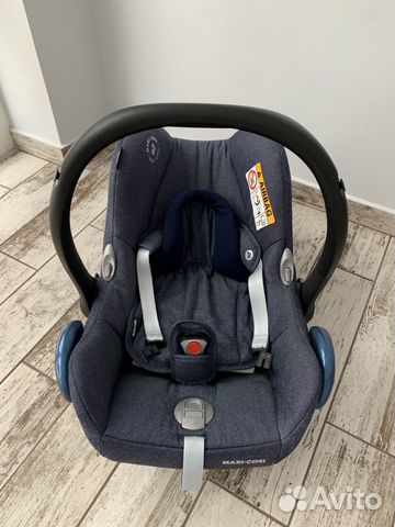 Автокресло-переноска 0+ Maxi-Cosi CabrioFix