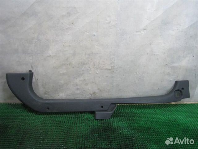 Накладка порога переднего правого внутри Citroen
