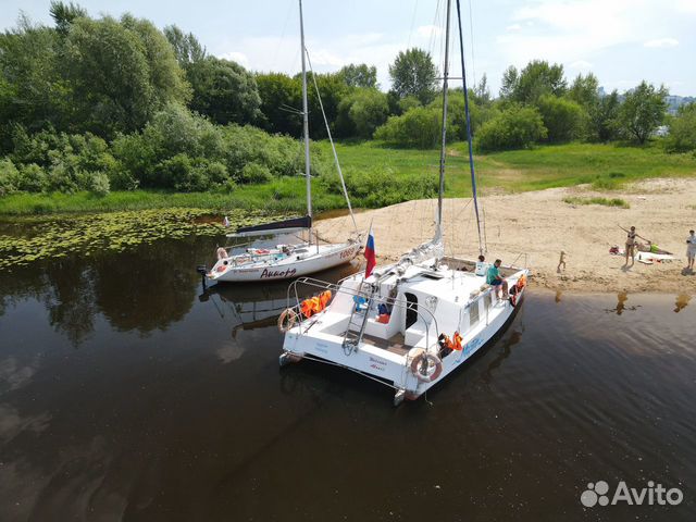 Прогулка на парусной яхте