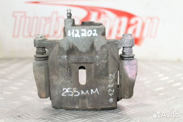 Суппорт передний правый 255мм Toyota Celica 23 T23