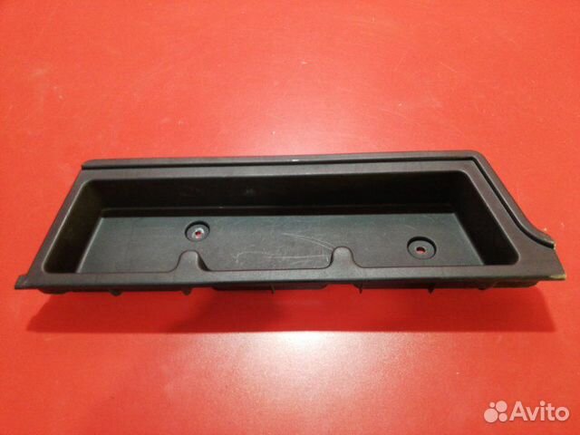 Ящик в багажник задний левый Toyota Corolla