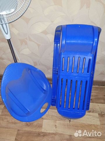 Детские санки и ледянка