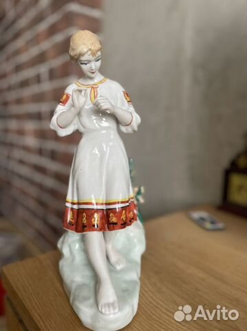 Фарфоровая статуэтка СССР