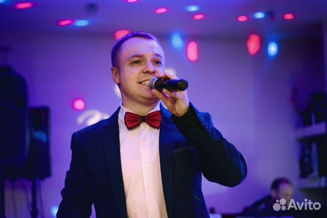 Ведущий и Ди-джей