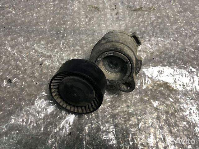 Натяжитель ремня генератора BMW 5 7 серии N63