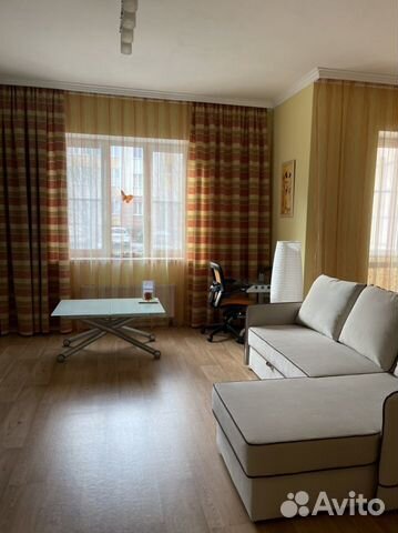 

1-к. квартира, 47 м², 1/4 эт.