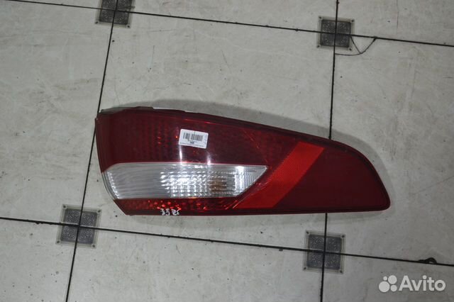 Фонарь задний левый Kia Rio 3