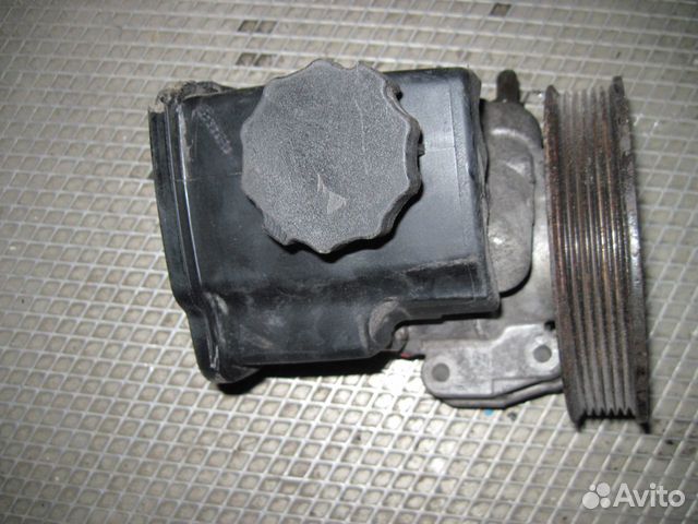 Насос гур Мерседес Вито W638