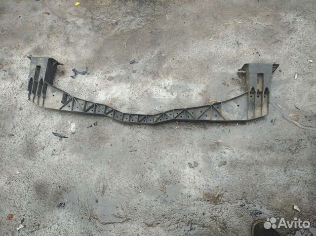 Усилитель переднего бампера Citroen C4