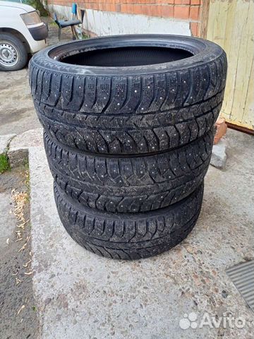 Bridgestone Ice Cruiser 7000 205/50 R17, 3 шт