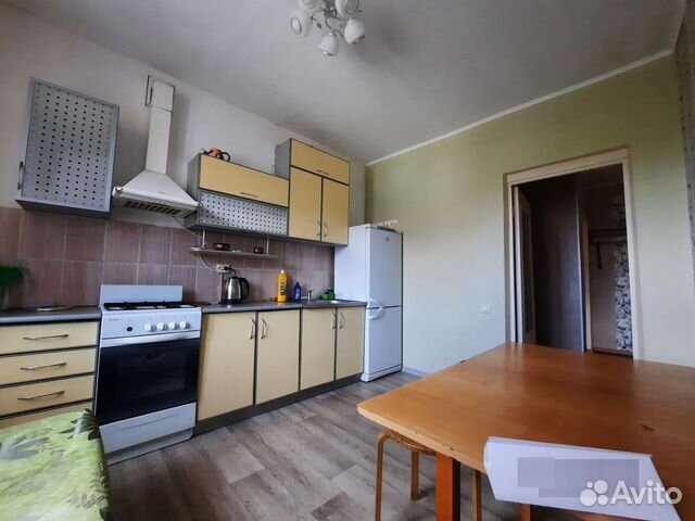 

2-к. квартира, 60 м², 2/5 эт.