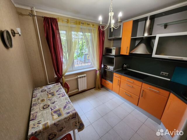 

1-к. квартира, 38 м², 3 кровати