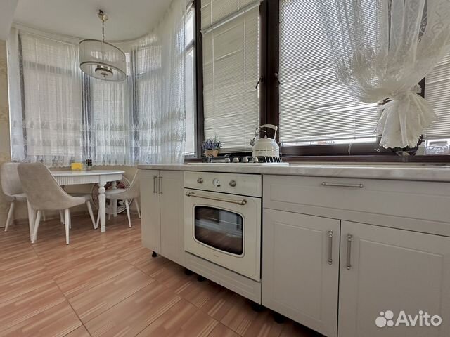

2-к. квартира, 60 м², 2 кровати