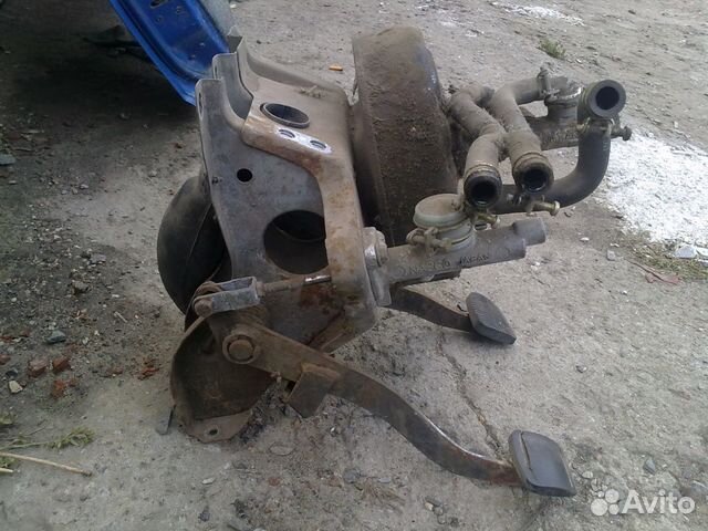 Педальный узел Nissan Urvan Педальный узел Nissan Urvan