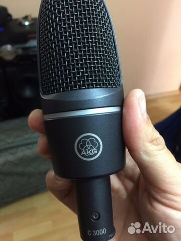 Продам микрофон AKG C3000
