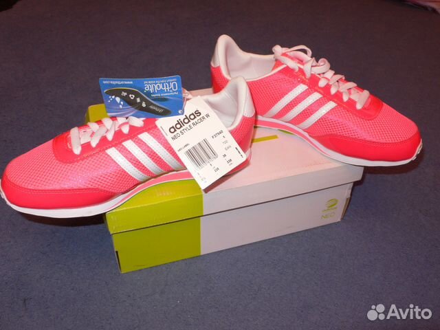 Женские кроссовки AdidasNeo размеры37и38(Оригинал) Женские кроссовки AdidasNeo размеры37и38(Оригинал)