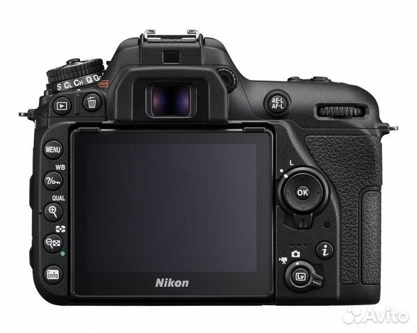 Фотоаппарат Nikon D7500 kit 18-140 VR Фотоаппарат Nikon D7500 kit 18-140 VR