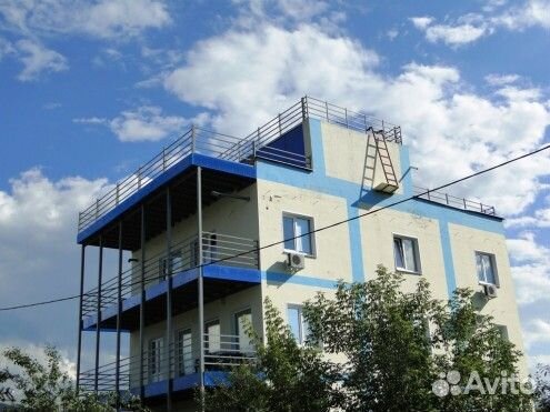 

Коттедж 310 м² на участке 10 сот.