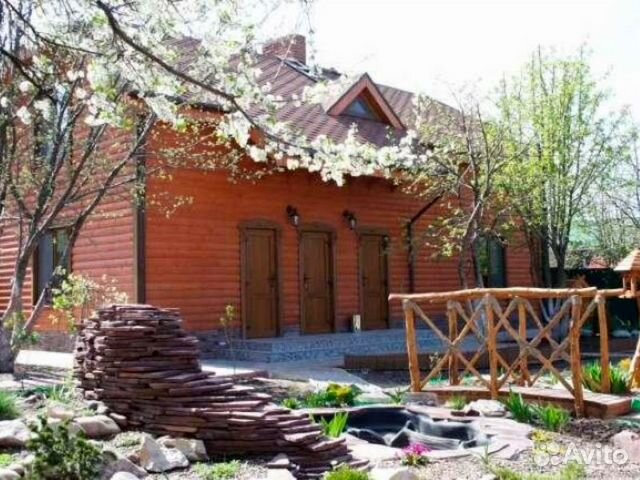 

Коттедж 200 м² на участке 8 сот.