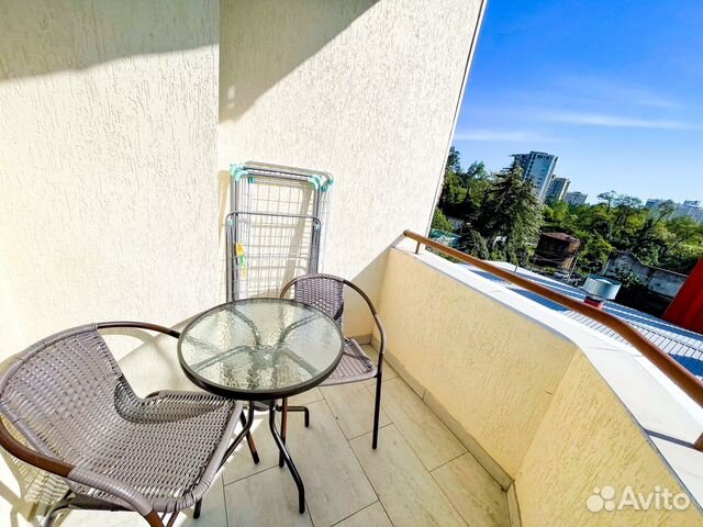 

1-к. квартира, 50 м², 3/10 эт.