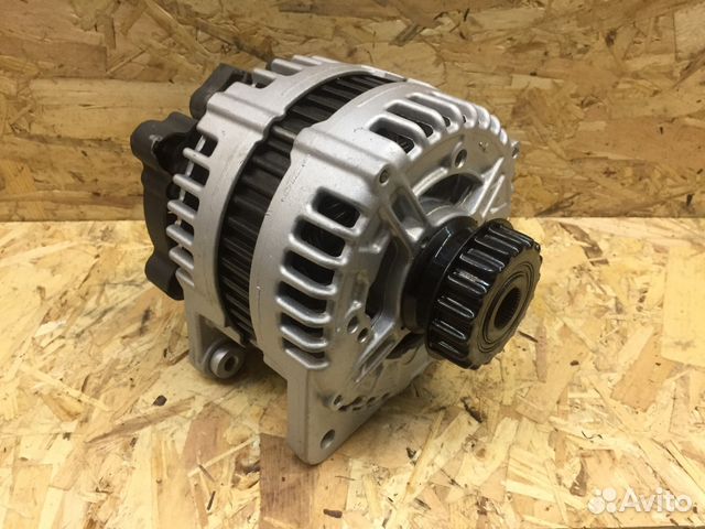 Генератор 190A Туарег (двс 2,5) дизель Touareg