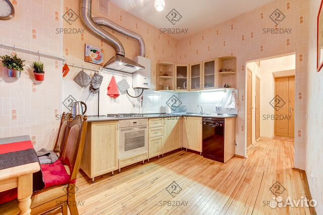 2-к квартира, 65 м², 3/3 эт.
