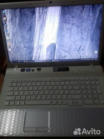 Sony vaio / Intel i3 / 8Gb / SSD: 120Gb / HDD: 500