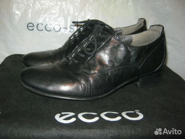 Ecco туфли - полуботинки лакированные 37 размер Ecco туфли - полуботинки лакированные 37 размер