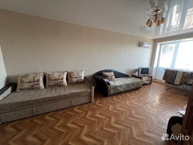 

1-к. квартира, 42 м², 3 кровати