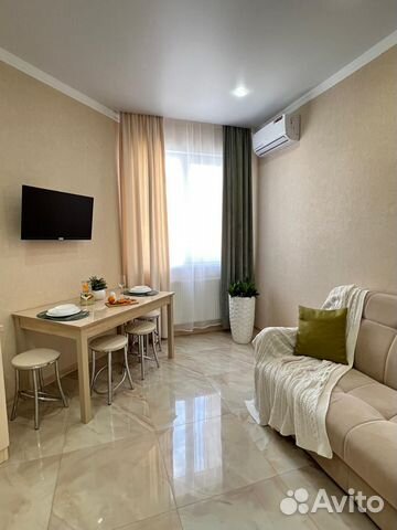 

1-к. квартира, 52 м², 3 кровати