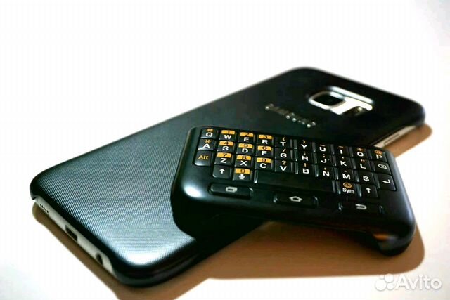 Чехол-клавиатура для Galaxy S7 Keyboard Cover нов