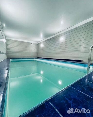 

8-к. коттедж, 1000 м²