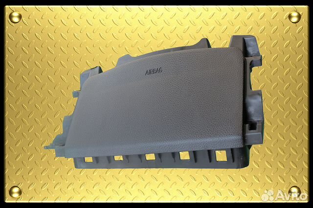 Крышка подушки безопасности колена Hyundai I40 сер