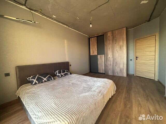 

1-к. квартира, 45 м², 1/23 эт.