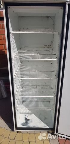 Холодильник(требует замены компрессора)