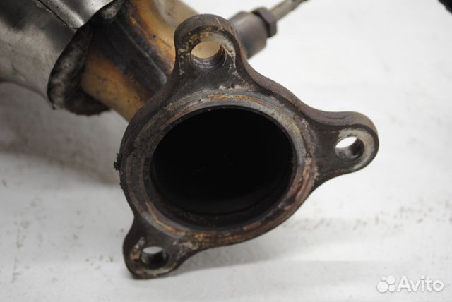 Труба приемная с катализаторами Toyota LC 200 Труба приемная с катализаторами Toyota LC 200