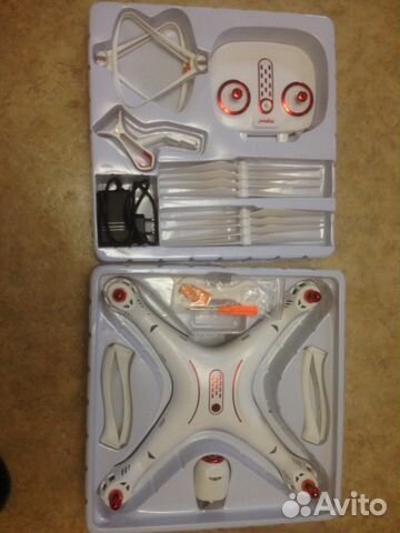 Квадрокоптер syma X8SW Квадрокоптер syma X8SW