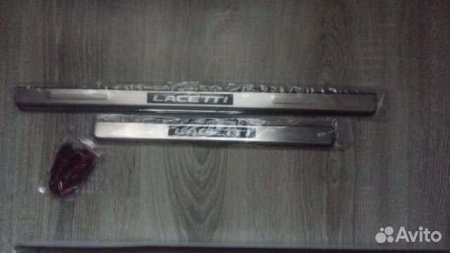 Накладки на пороги с подсветкой Шевроле Лачетти Накладки на пороги с подсветкой Шевроле Лачетти