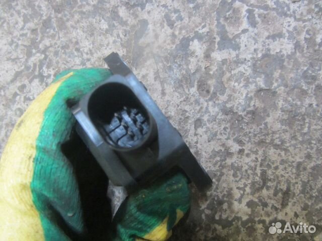 Датчик ускорения bosch 0265005245 Audi A4 B6 VW Датчик ускорения bosch 0265005245 Audi A4 B6 VW