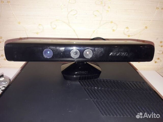 Игровая приставка xbox 360с кинектом