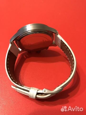 Часы с хронометром Guess