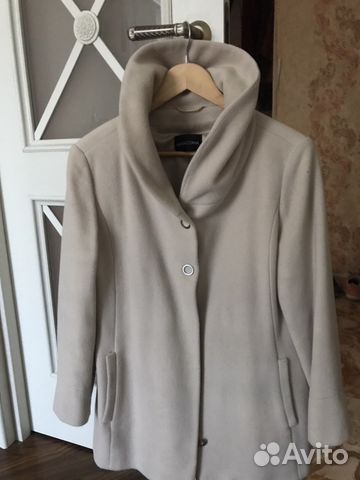 Пальто демисезонное. Размер 44-46