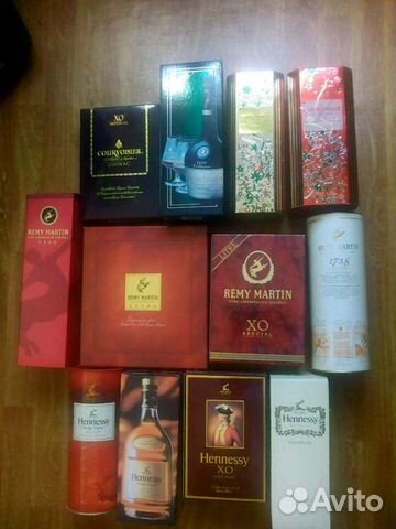 Пустые коробки из-под коньяка, виски, рома 90-00гг