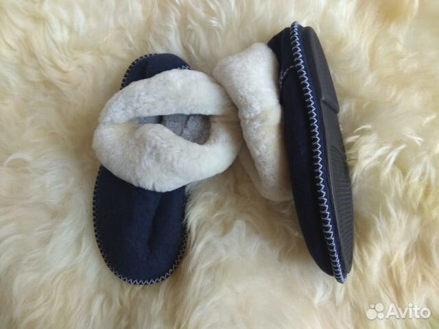 Мужские домашние тапочки. Чуни. Мех овчины